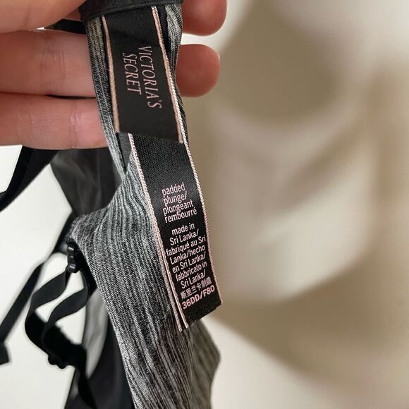 Victoria’s Secret Padded‎ Plunge Mesh Detail Gray Marled Black 36dd VS Sexy - Picture 3 of 6